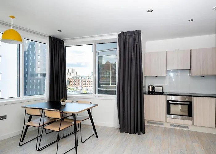 Best Hotels Near Manchester Piccadilly Station